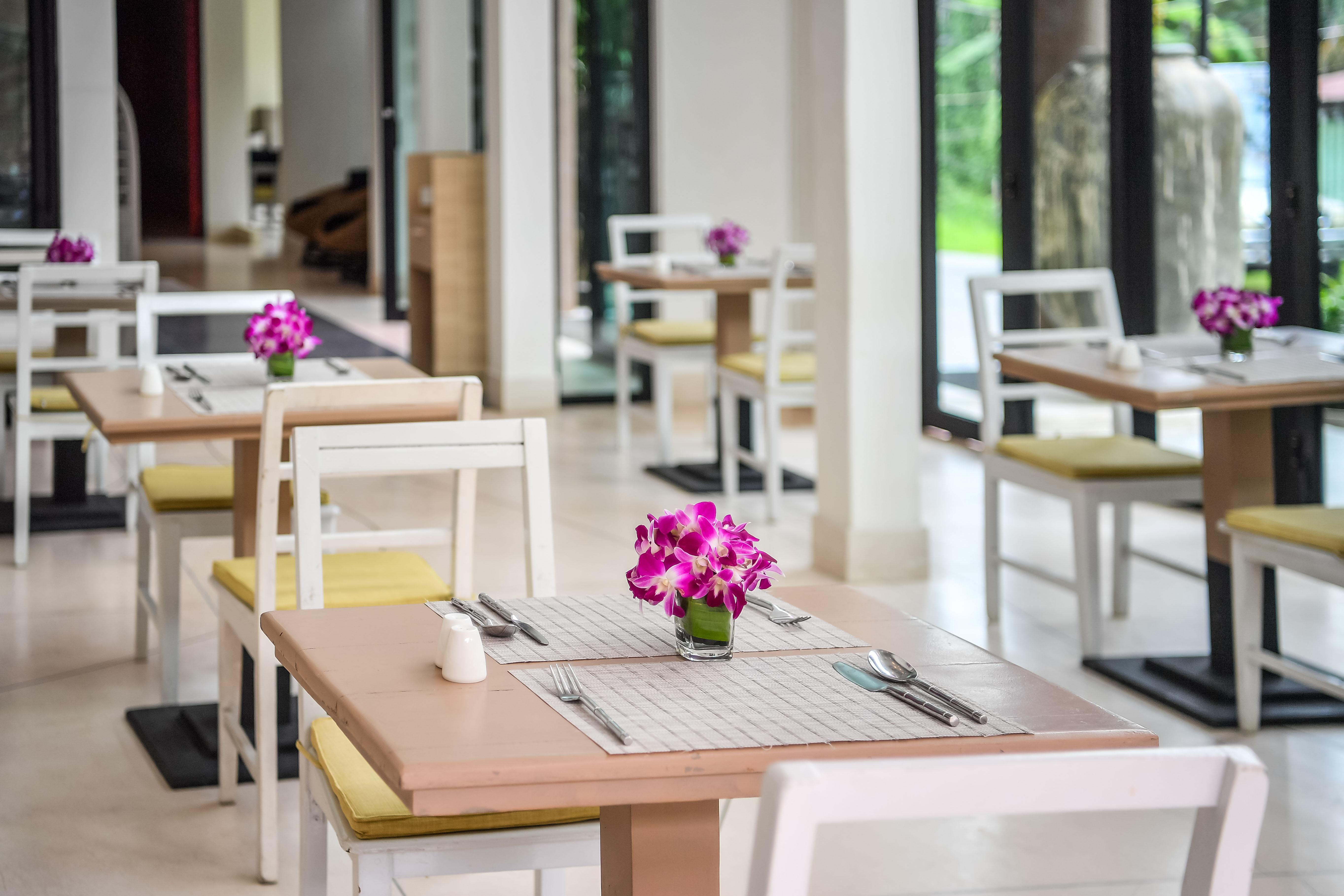 Navinda Krabi Hotel Ao Nang Exterior photo