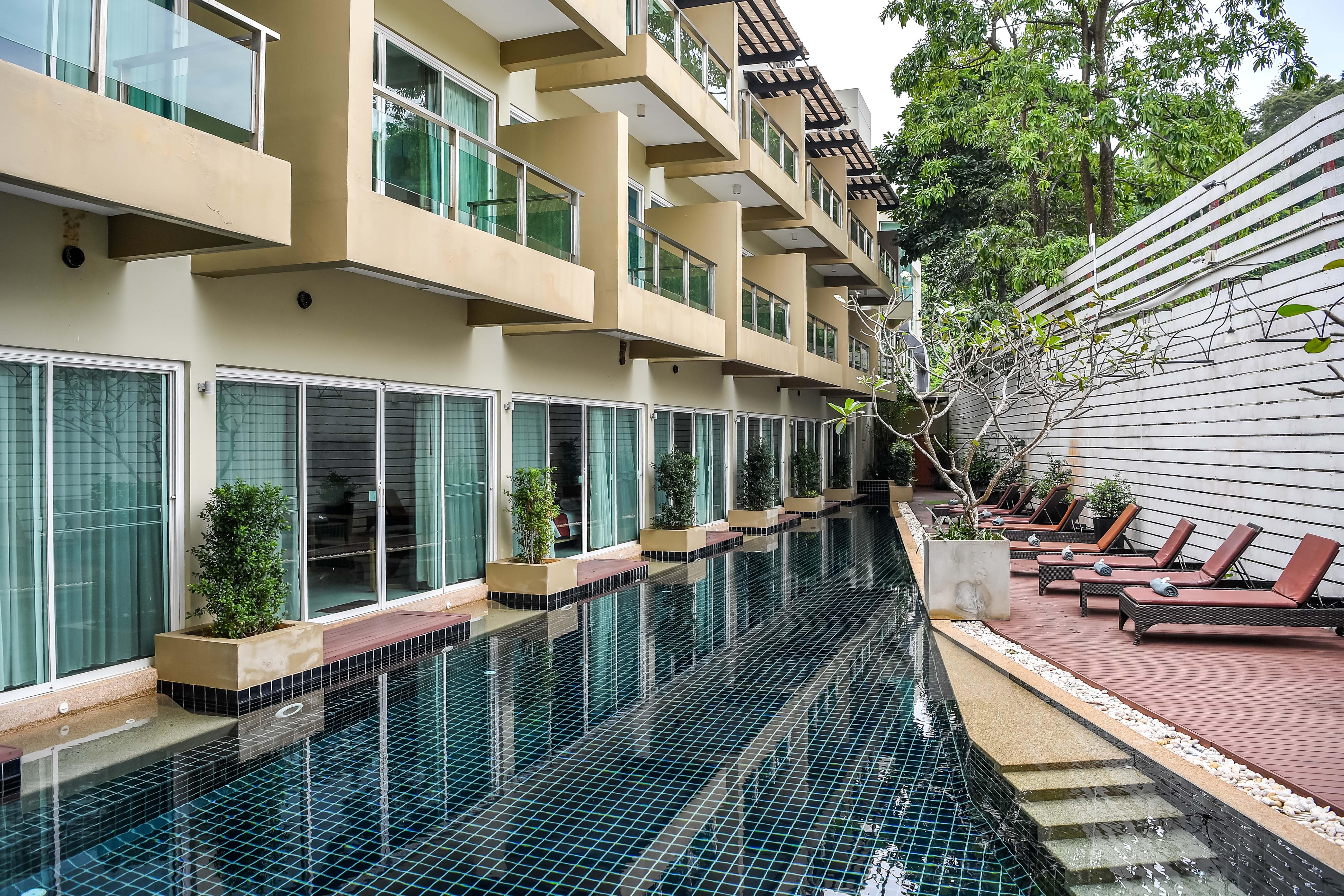 Navinda Krabi Hotel Ao Nang Exterior photo