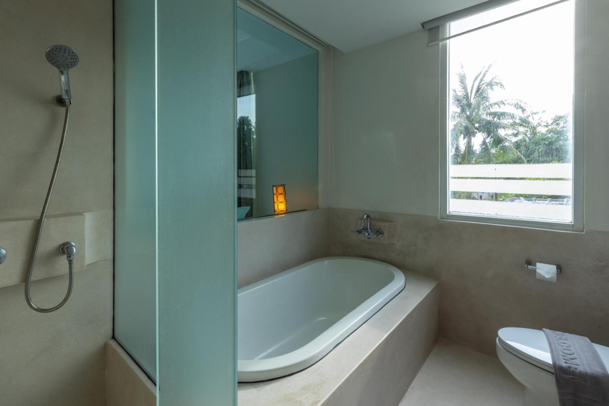 Navinda Krabi Hotel Ao Nang Exterior photo
