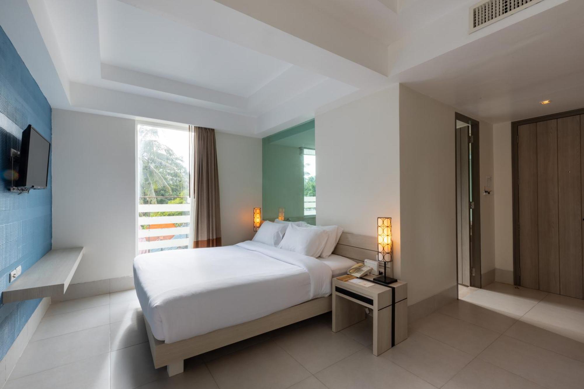 Navinda Krabi Hotel Ao Nang Exterior photo
