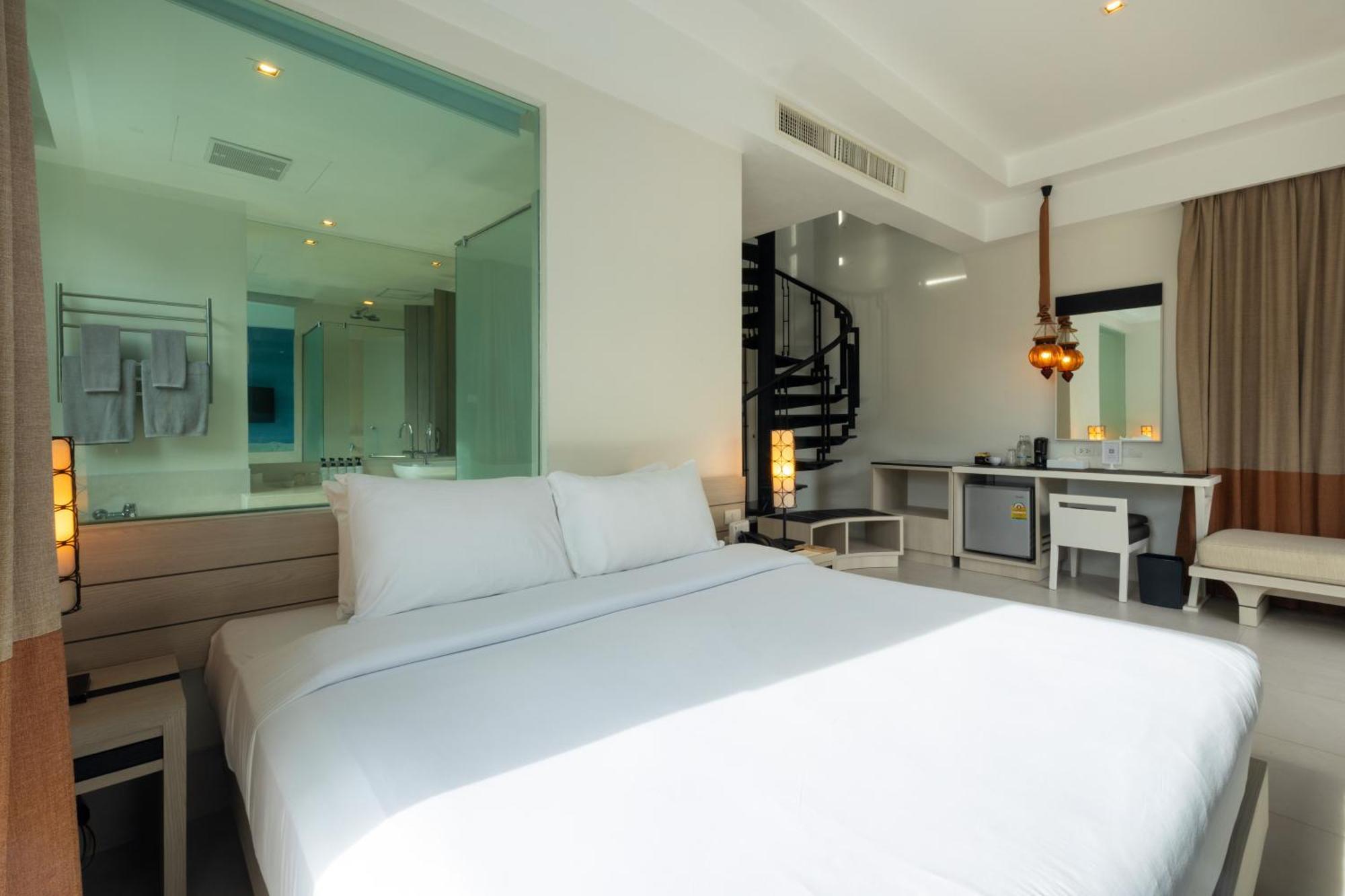 Navinda Krabi Hotel Ao Nang Exterior photo