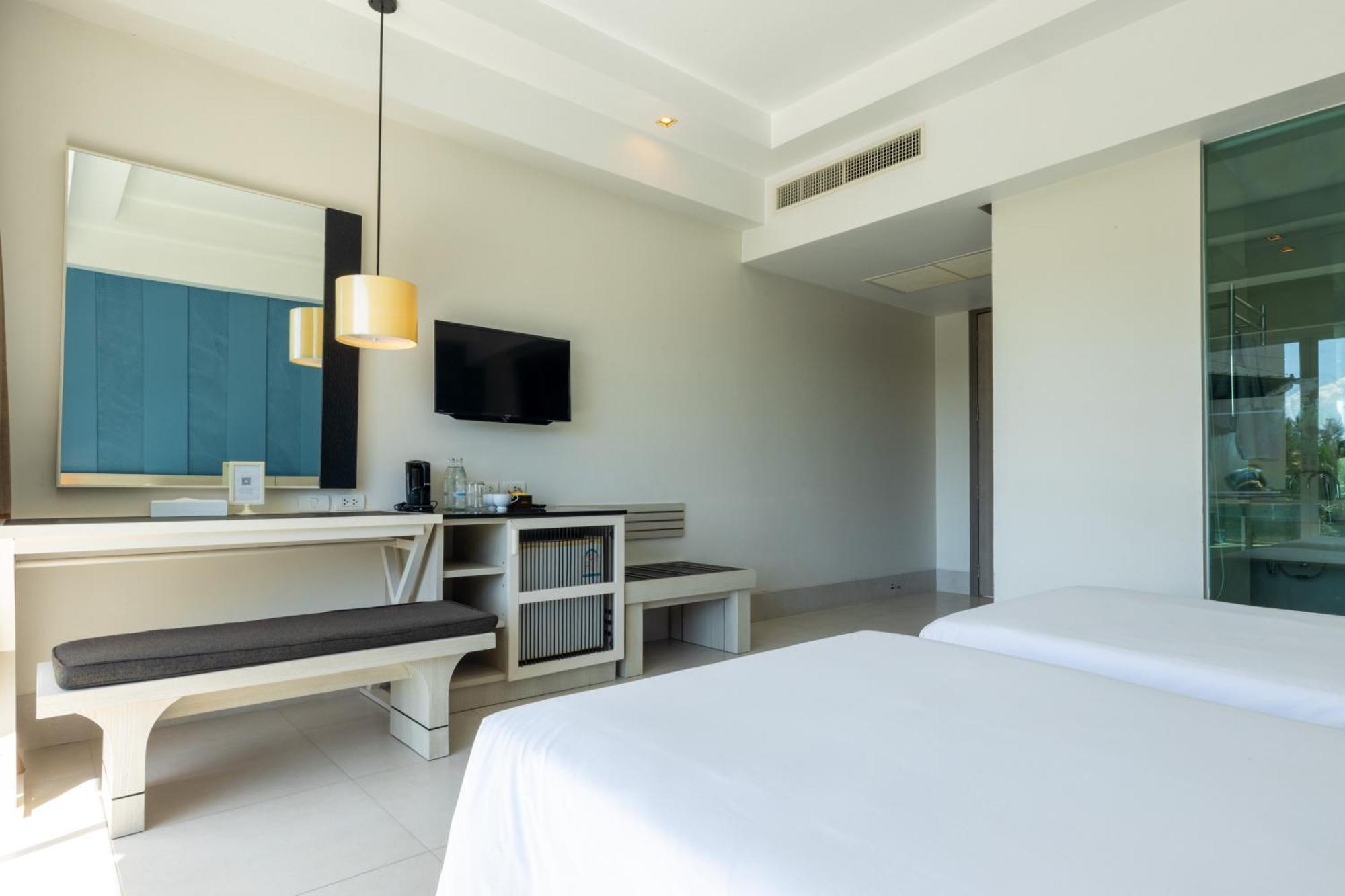 Navinda Krabi Hotel Ao Nang Exterior photo